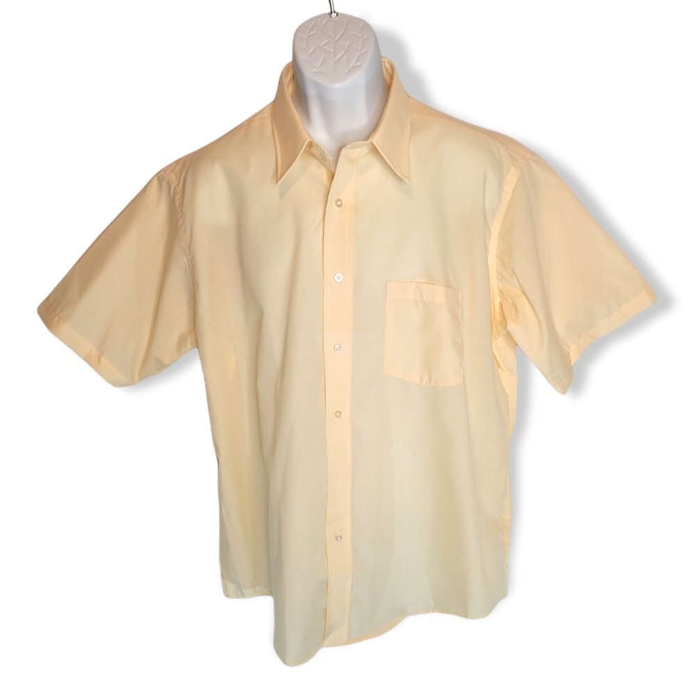 Van Heusen Men's Baby Yellow Button Up Front Half Sleeves Casual Shirt - Size 17